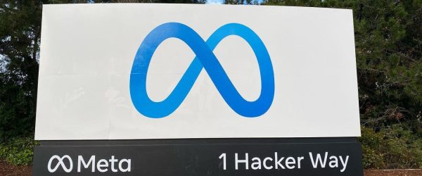 Meta_Headquarters_Sign