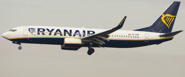 Ryanair_B738_SP-RSM